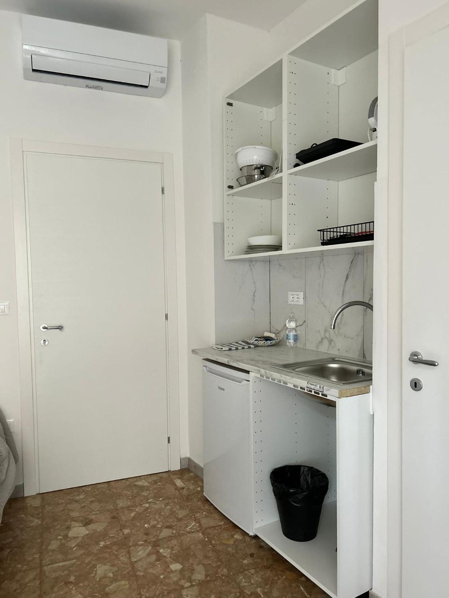 Minihouselarissa Diverona Exterior foto